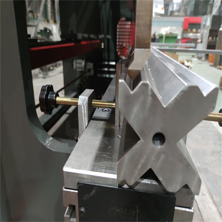 Wc67k машина за свиткување на сопирачка со притискање на сопирачка за притискање на сопирачката 20% попуст Обезбедете комисија WC67K хидраулична CNC машина за сопирање со притискање 100 тони 3200 машина за виткање метални листови
