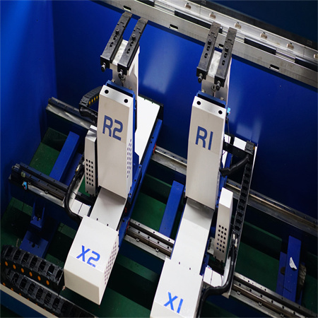 Жичана мрежа со 5 оски 3D целосно автоматска CNC машина за виткање челична жица