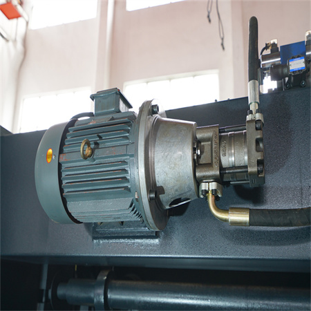 Висококвалитетна cnc хидраулична машина за свиткување / машина за притискање на сопирачките за рамно сечење
