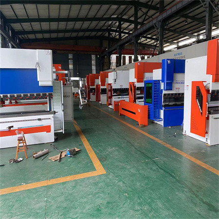 Фабрички продажни места 10 тони 30 тони 40 тони -150 тони CNC хидраулично colly Press Brake машина за виткање метална плоча машина во Турција