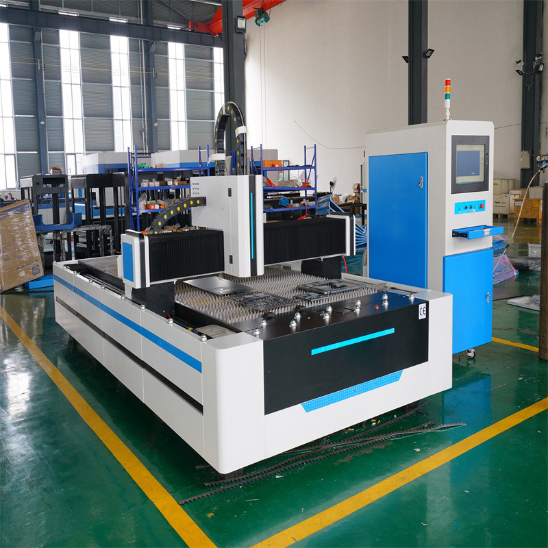 3015 1500x3000 Ласерска машина за сечење со алуминиумски влакна Индустриска ласерска опрема