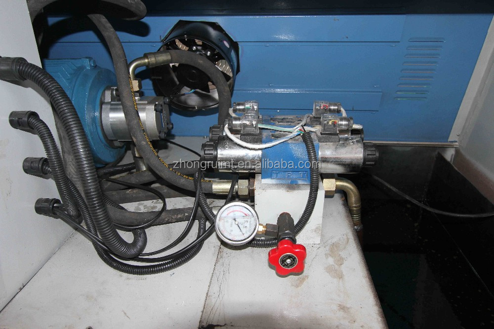 60t Q35-16 Hydraulic Ironworker Shearing Punching Bending And Notching Machine 60t Q35-16 Хидраулична железарска машина за стрижење, свиткување и забивање