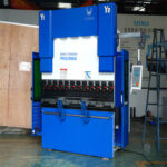 Cnc рачна машина за свиткување листови 80 тони хидраулична преса сопирачка за свиткување метална машина
