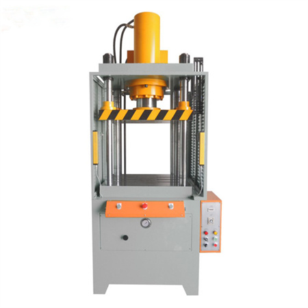 Висока јачина хидраулична машина за печат на метална преса на панелот на каросеријата со четири колони