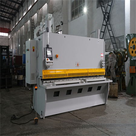 Кина Добра цена на 3m 6m 8m челична плоча за сечење CNC хидраулична машина за стрижење гилотина од типот на портата
